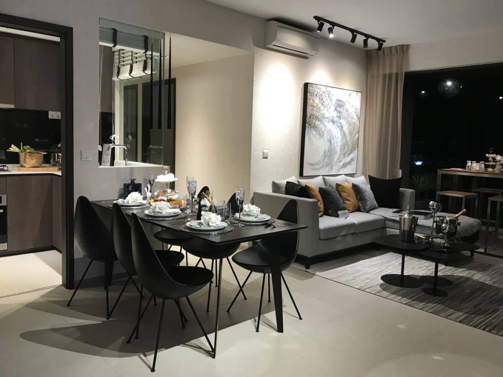 River Modern Showflat